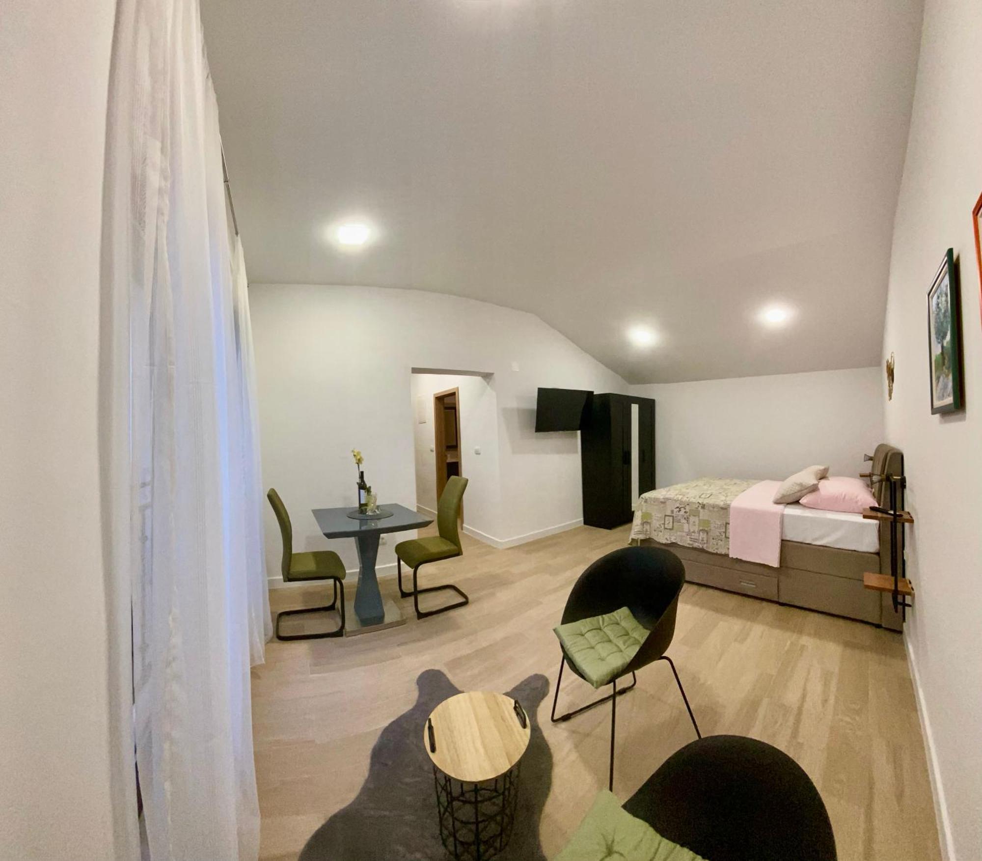 Apartmani "Mnm", Senj سينج الغرفة الصورة